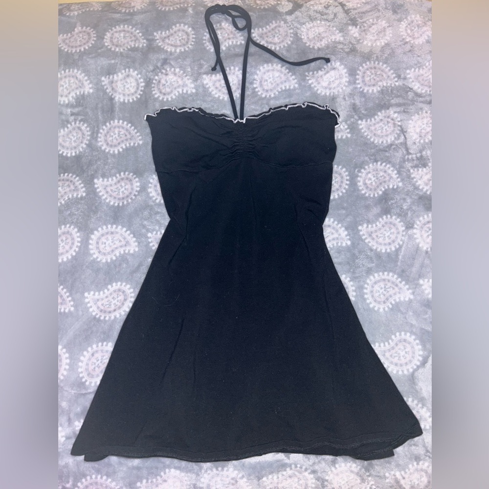 Forever 21 Lettuce-Edge Halter Mini Dress